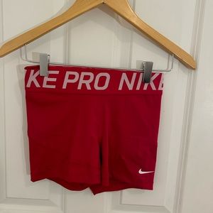 Pink Nike pro
